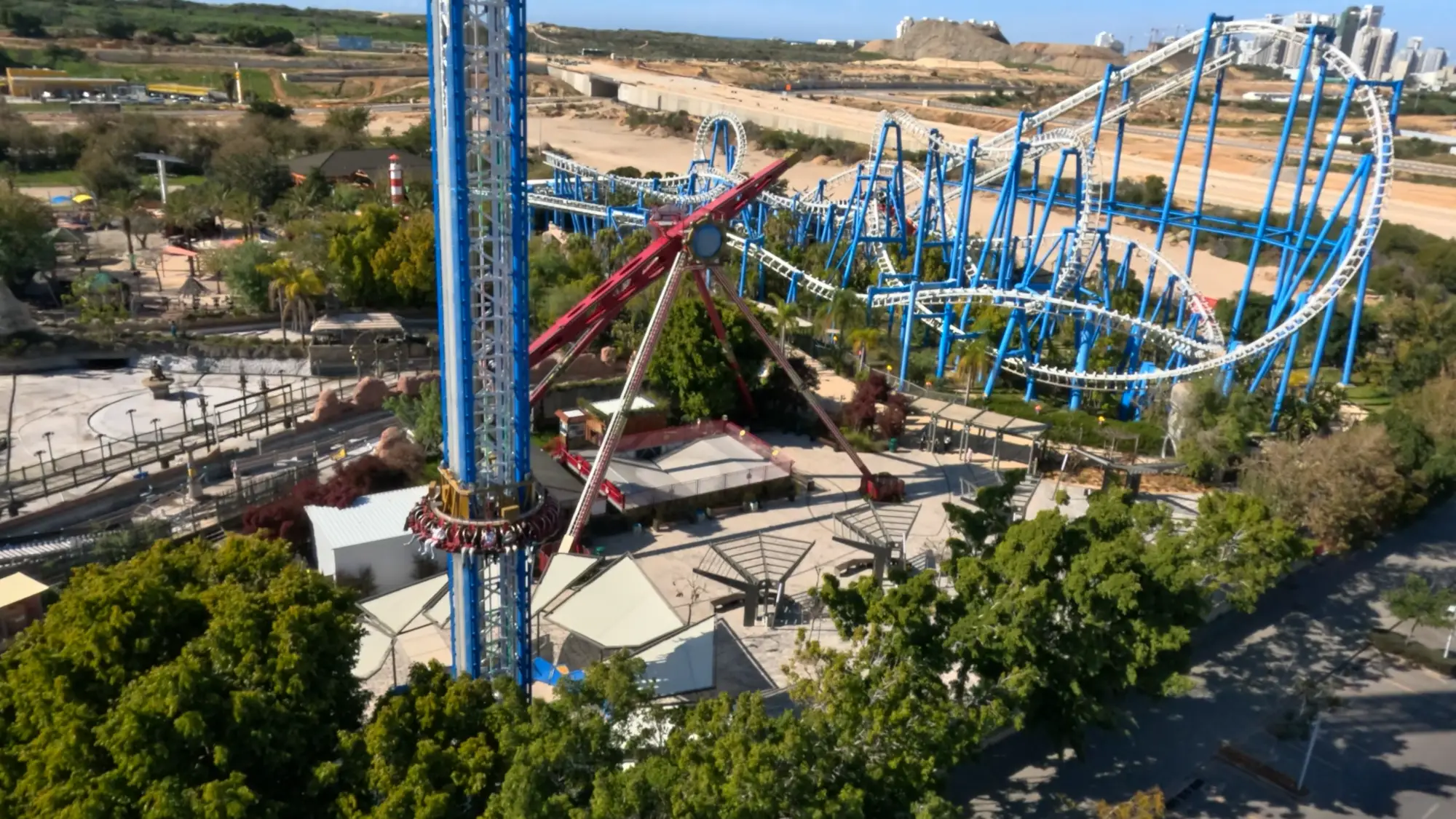 סקאי פול סופרלנד (1)