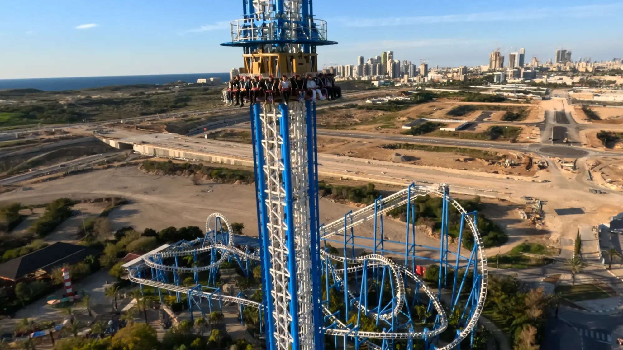 סקאי פול סופרלנד (2)